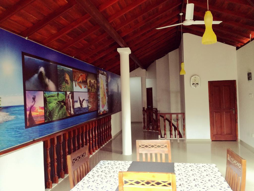 Hôtel Golden Beach Rest à Tangalle Extérieur photo