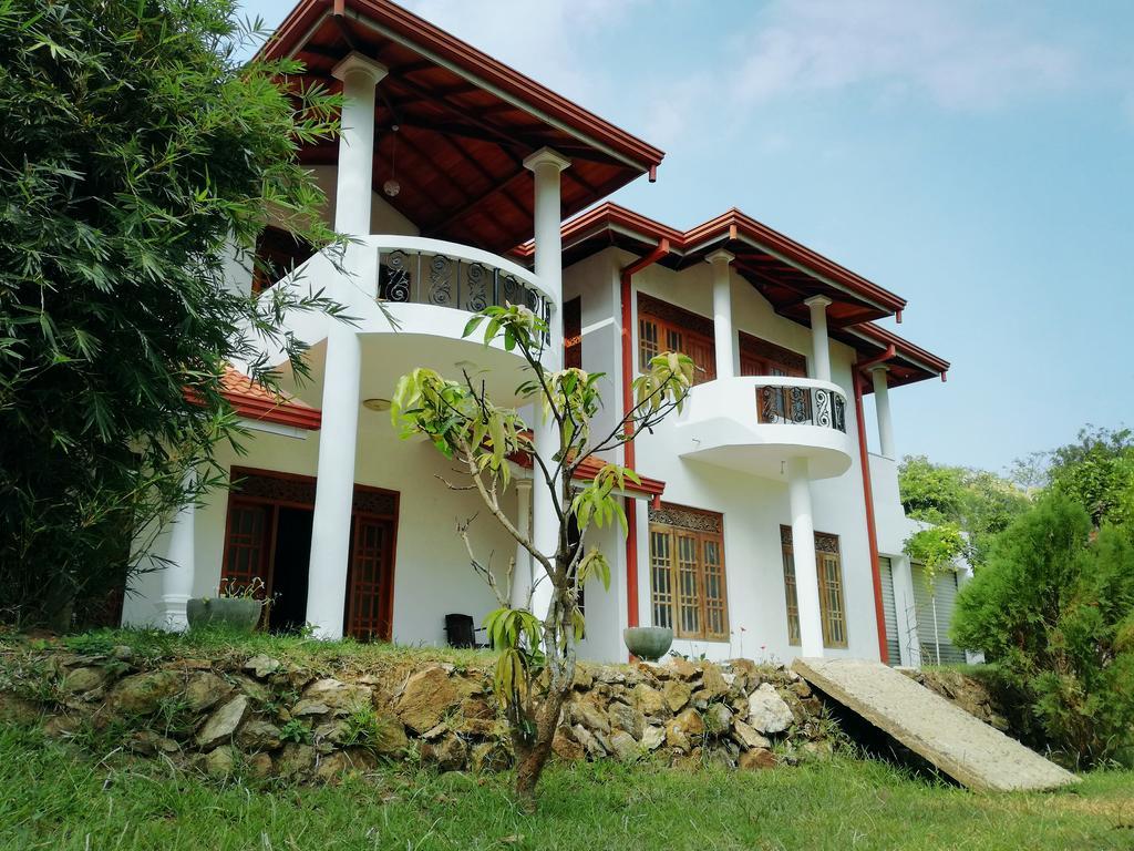 Hôtel Golden Beach Rest à Tangalle Extérieur photo