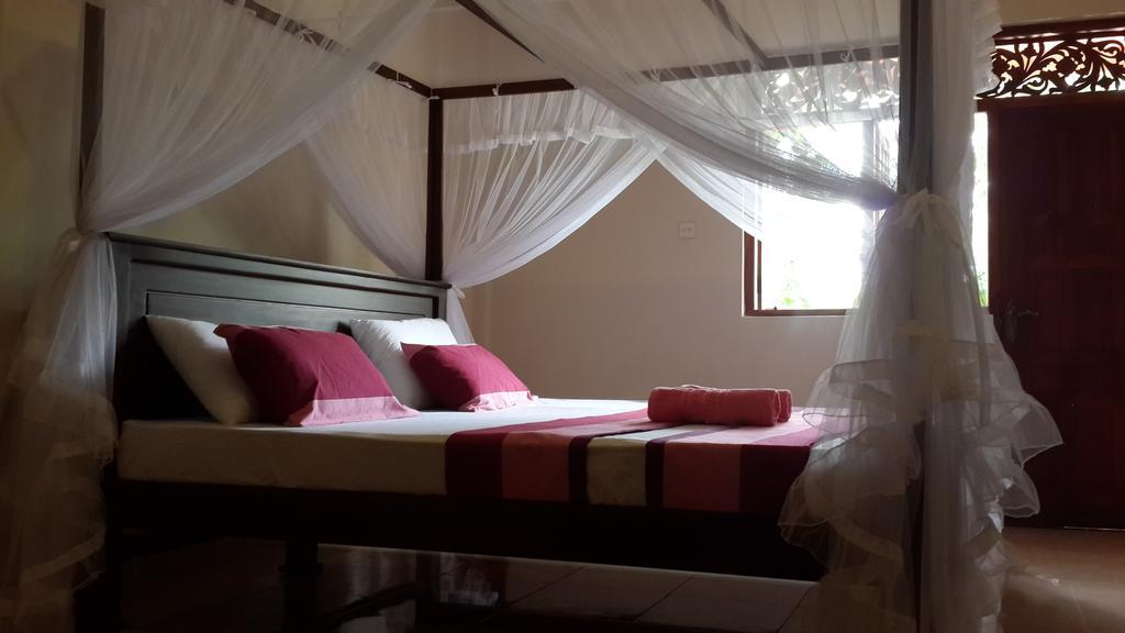 Hôtel Golden Beach Rest à Tangalle Extérieur photo